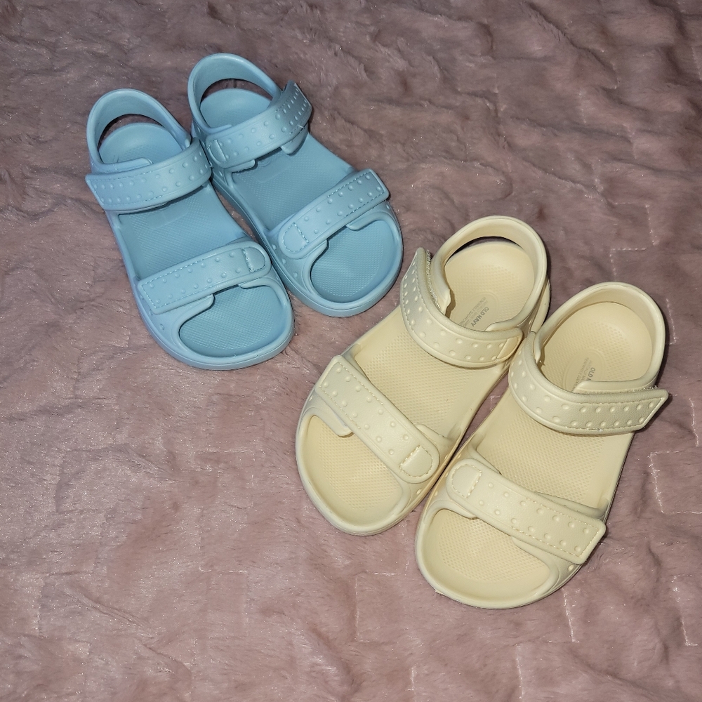(+)Old Navy Kids Unisex Sandals